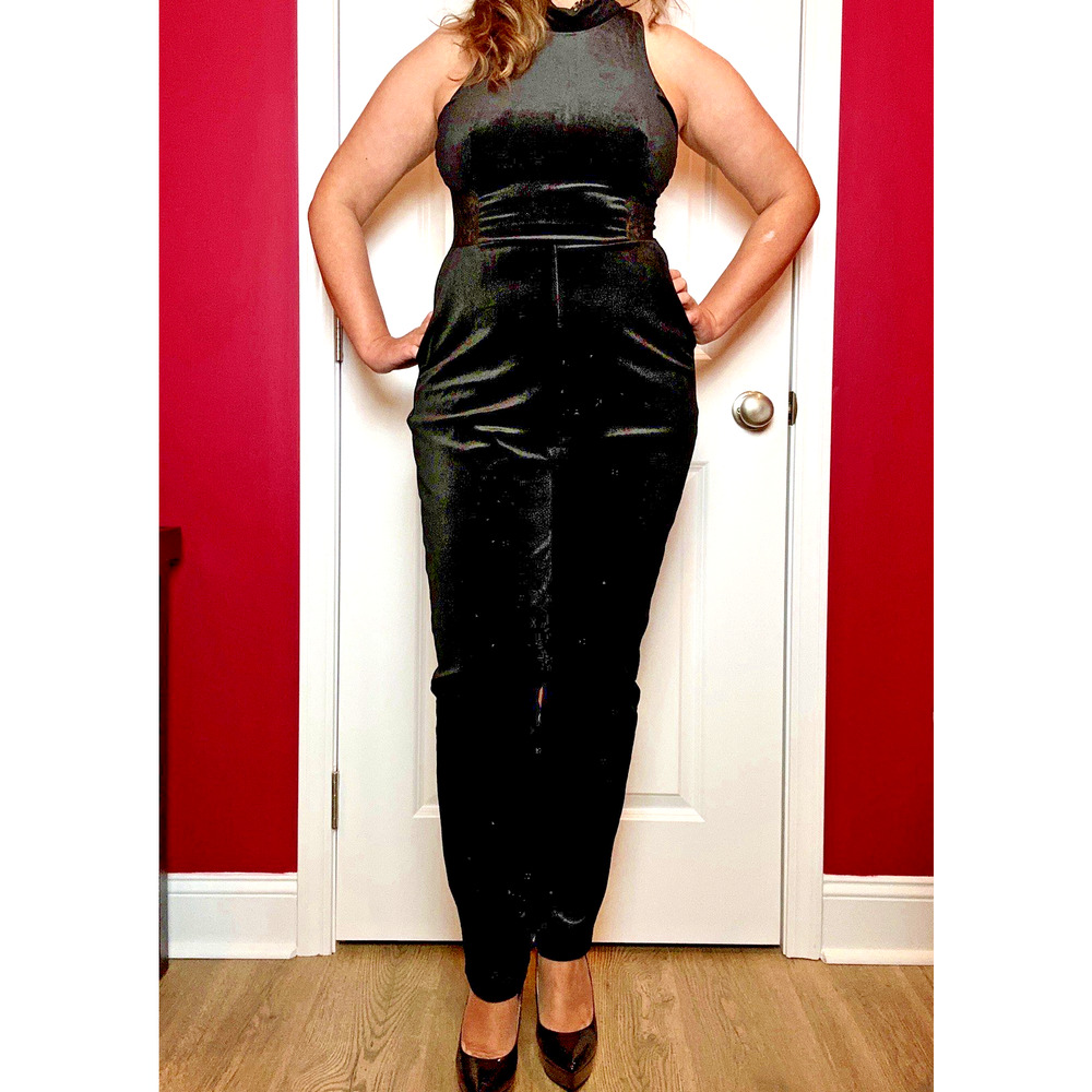 Velvet Black Shinestar Gold Jumpsuit With Pockets & Lace Cutout Sleveless Size M
